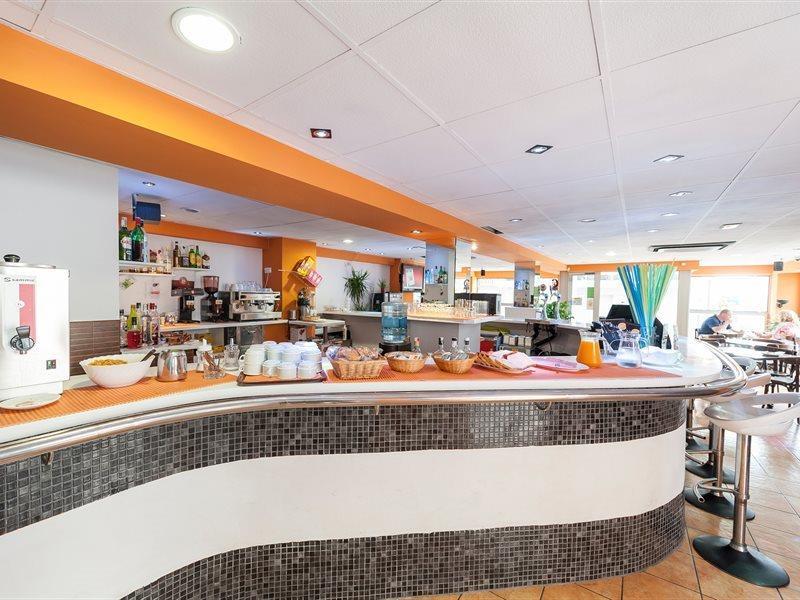 Hostal Blanca カン・ピカフォルト エクステリア 写真